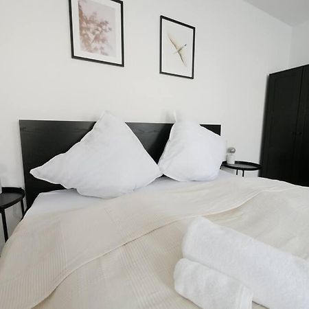 Ferienwohnung 69 M², Zentral, Balkon, Stilvoll Osnabrück Exterior foto