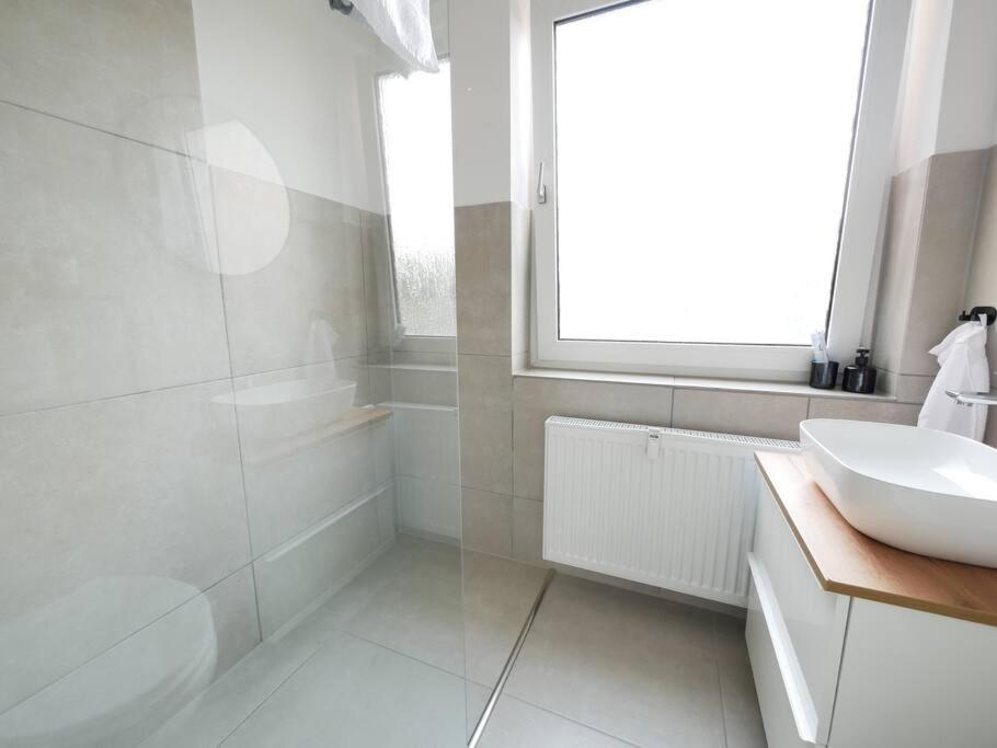 Ferienwohnung 69 M², Zentral, Balkon, Stilvoll Osnabrück Exterior foto