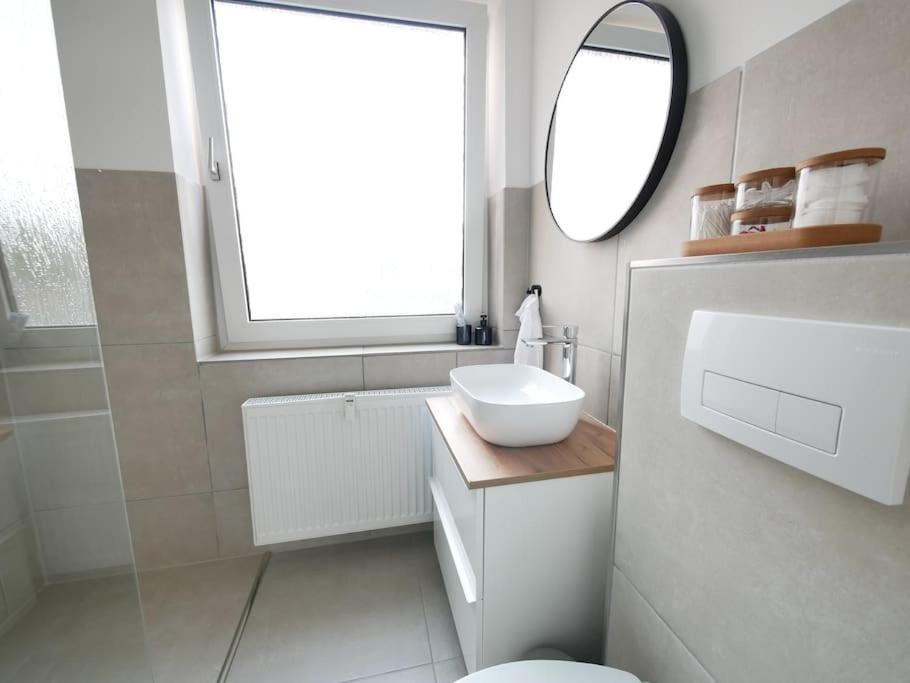 Ferienwohnung 69 M², Zentral, Balkon, Stilvoll Osnabrück Exterior foto